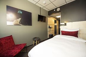 Svalbard Hotell - The Vault