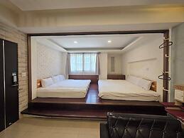 Q House