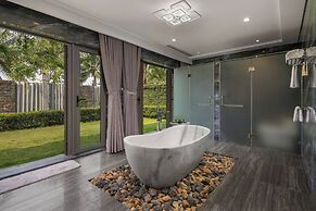 Silk Sense Hoi An River Resort