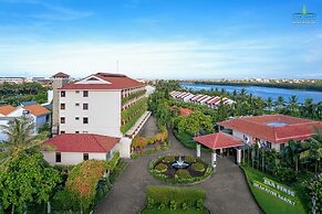 Silk Sense Hoi An River Resort