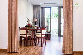 Silk Sense Hoi An River Resort