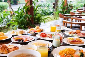 Silk Sense Hoi An River Resort