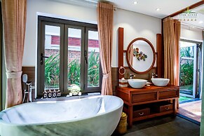 Silk Sense Hoi An River Resort