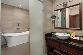 Silk Sense Hoi An River Resort