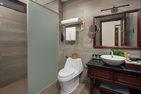 Silk Sense Hoi An River Resort