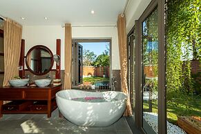 Silk Sense Hoi An River Resort