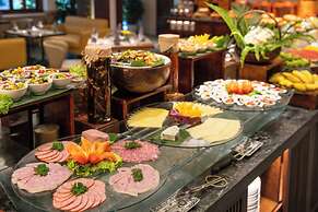 Silk Sense Hoi An River Resort