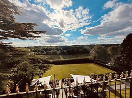 Nuthurst Grange Country House Hotel