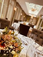 Nuthurst Grange Country House Hotel