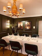 Nuthurst Grange Country House Hotel