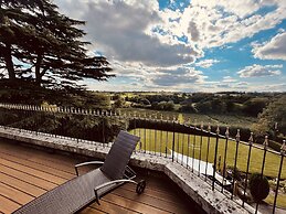 Nuthurst Grange Country House Hotel