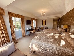 Nuthurst Grange Country House Hotel