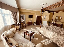 Nuthurst Grange Country House Hotel