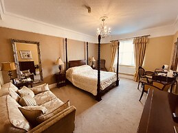 Nuthurst Grange Country House Hotel