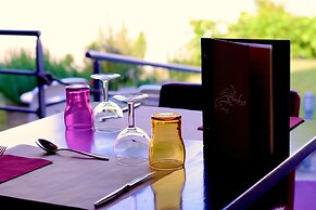 Logis Hôtel La Corne d'Abondance