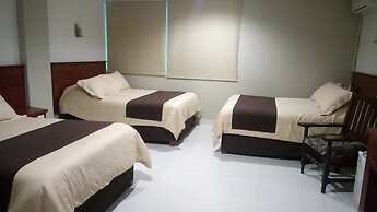 Hotel Latino