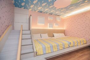 Cherry Blossom Motel