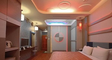 Cherry Blossom Motel