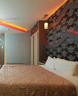 Cherry Blossom Motel