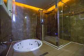 Cherry Blossom Motel