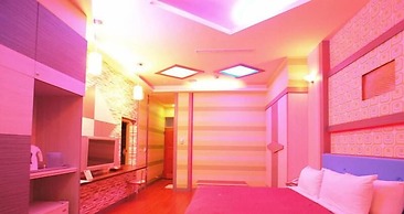 Cherry Blossom Motel