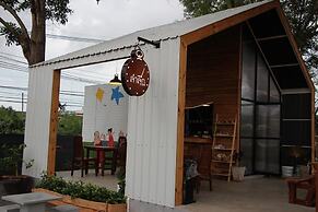 Lumluek Boutique Resort