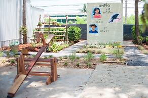 Lumluek Boutique Resort