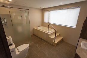 THE RECENZ Dongdaemun Hotel