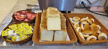 THE RECENZ Dongdaemun Hotel