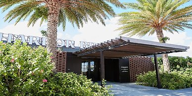 Seaside Condominium Rana Chatan