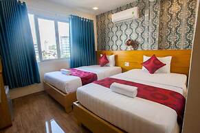 Ailen Garden II Hotel