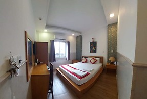 Ailen Garden II Hotel