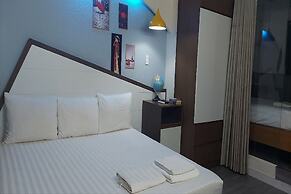 Ailen Garden II Hotel