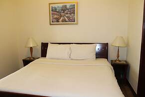 Empire Suites @ Times Square