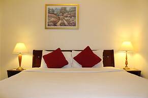 Empire Suites @ Times Square