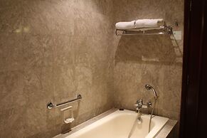 Empire Suites @ Times Square