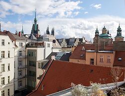 Mordecai Twelve Apartments by Adrez Living