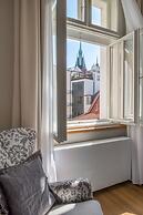 Mordecai Twelve Apartments by Adrez Living