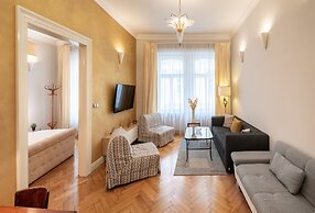 Mordecai Twelve Apartments by Adrez Living