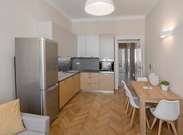 Mordecai Twelve Apartments by Adrez Living