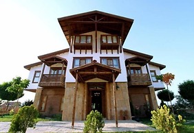 Daidalos Hotel