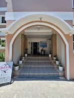 Pagudpud Rinnovati Beach Resort