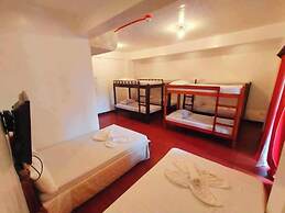 Pagudpud Rinnovati Beach Resort