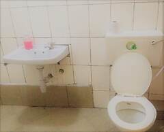 Nairobi Transit Lounge