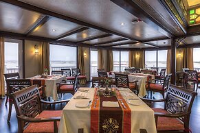 Heritage Line Anawrahta Cruise