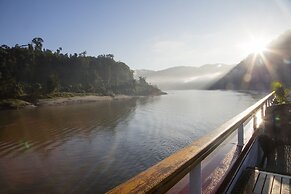 Heritage Line Anawrahta Cruise