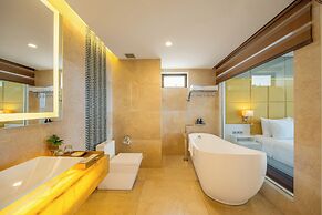 Mandila Beach Hotel DaNang