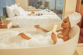 Mandila Beach Hotel DaNang