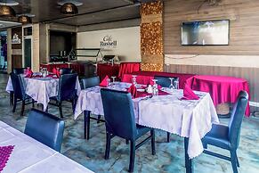Russel Hotel