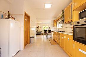 Pineapple Surf House - Hostel